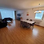 Helle 2 Schlafzimmer In - Grosszuegig, Zentral Und Ruhig Gelegen Davos