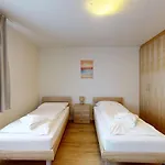 Helle 2 Schlafzimmer In - Grosszuegig, Zentral Und Ruhig Gelegen Apartmán