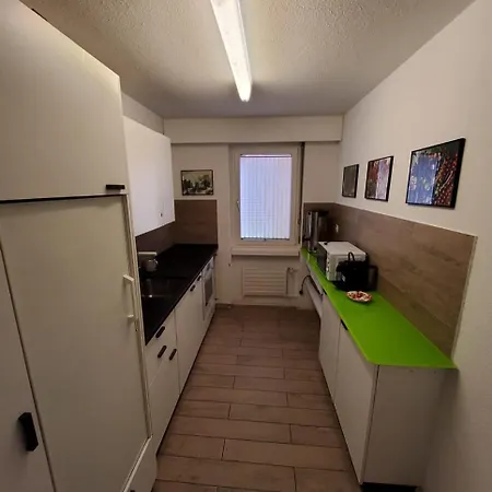 Helle 2 Schlafzimmer In - Grosszuegig, Zentral Und Ruhig Gelegen *