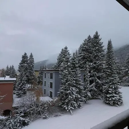 Helle 2 Schlafzimmer In - Grosszuegig, Zentral Und Ruhig Gelegen * דאבוס