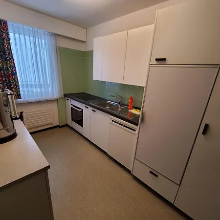 Helle 2 Schlafzimmer In - Grosszuegig, Zentral Und Ruhig Gelegen * דאבוס