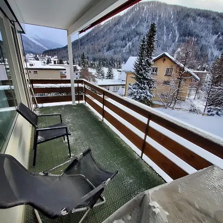 Helle 2 Schlafzimmer In - Grosszuegig, Zentral Und Ruhig Gelegen Διαμέρισμα *