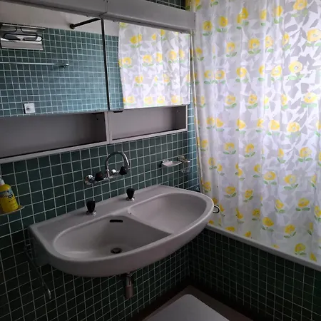 דירה Helle 2 Schlafzimmer In - Grosszuegig, Zentral Und Ruhig Gelegen דאבוס