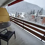 Apartment Helle 2 Schlafzimmer In - Grosszügig, Zentral Und Ruhig Gelegen *