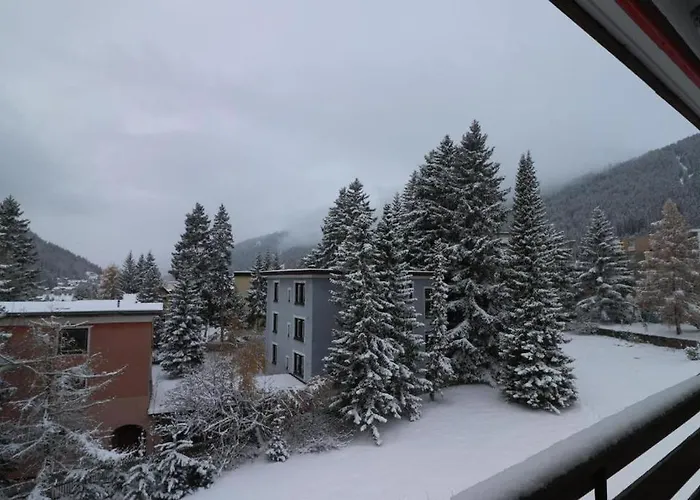 Helle 2 Schlafzimmer In - Grosszügig, Zentral Und Ruhig Gelegen Apartamento Davos