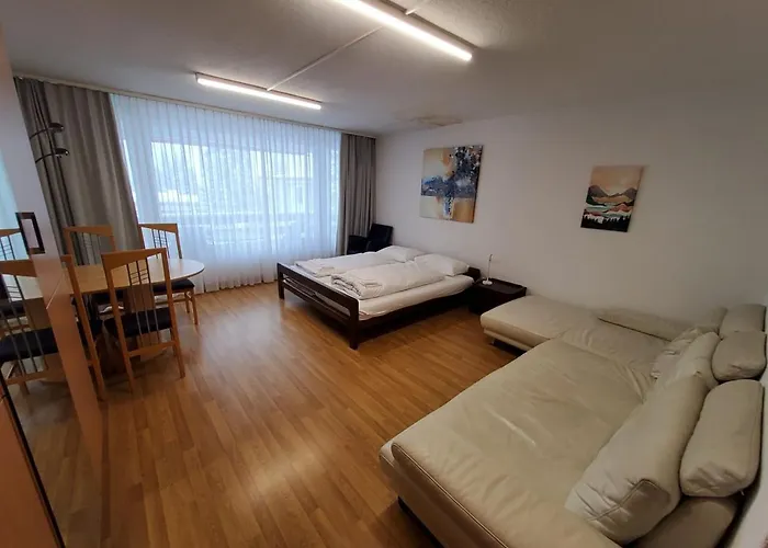Apartamento Helle 2 Schlafzimmer In - Grosszügig, Zentral Und Ruhig Gelegen Davos