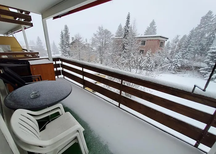 Helle 2 Schlafzimmer In - Grosszügig, Zentral Und Ruhig Gelegen * Davos
