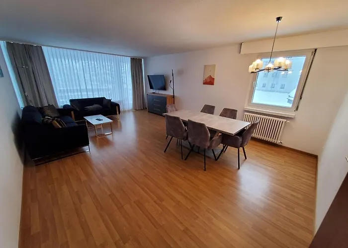 Helle 2 Schlafzimmer In - Grosszügig, Zentral Und Ruhig Gelegen Davos