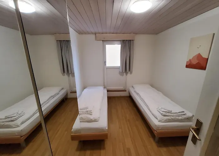 Helle 2 Schlafzimmer In - Grosszügig, Zentral Und Ruhig Gelegen