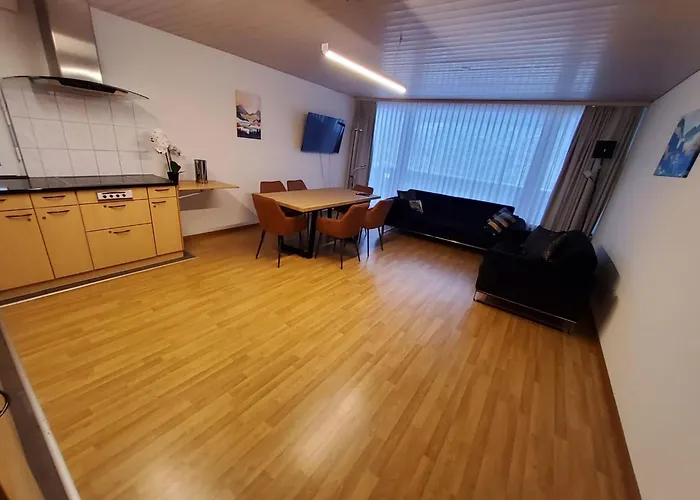 Apartamento Helle 2 Schlafzimmer In - Grosszügig, Zentral Und Ruhig Gelegen *