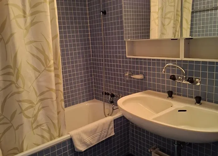 Apartamento Helle 2 Schlafzimmer In - Grosszügig, Zentral Und Ruhig Gelegen Davos