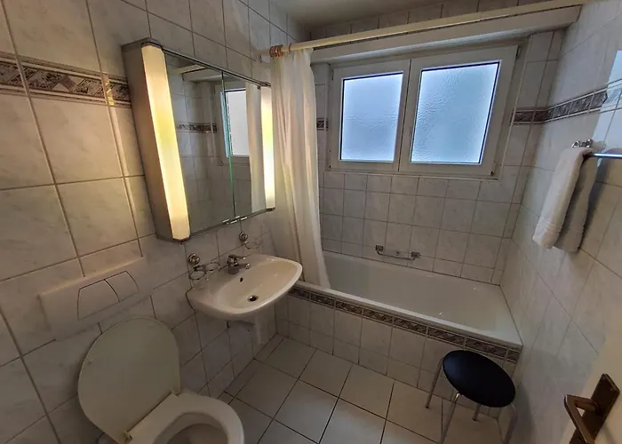 Helle 2 Schlafzimmer In - Grosszuegig, Zentral Und Ruhig Gelegen Apartament